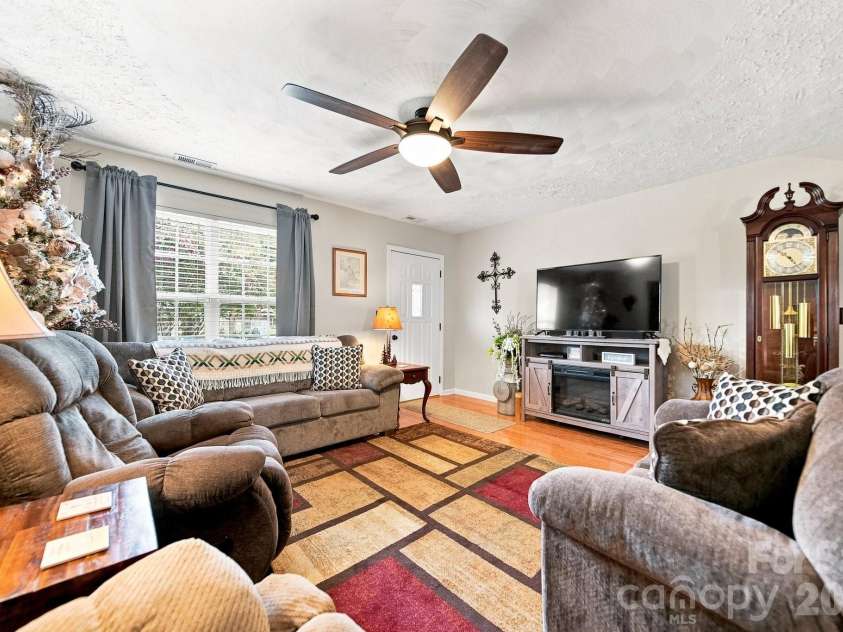 803 Whetstone Place, Conover, NC 28613.  MLS# CAR4419841, YatesRealty ID 47956. 