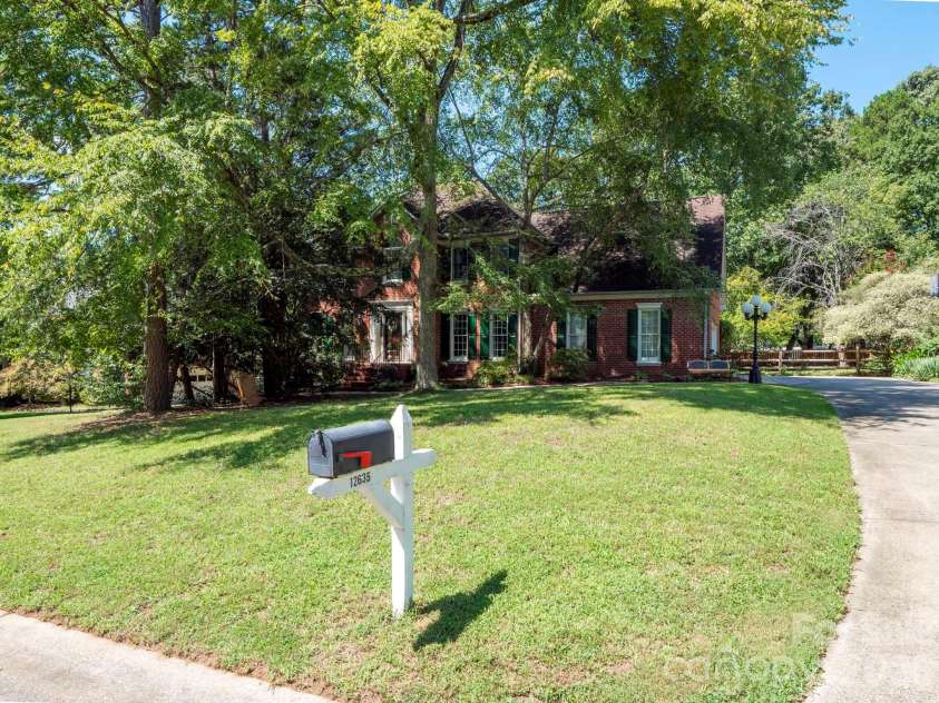 12635 Headquarters Farm Road, Charlotte, NC 28262.  MLS# CAR4419128, YatesRealty ID 47958. 