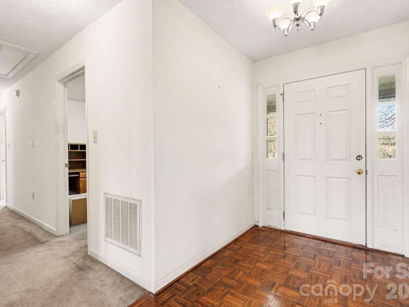 168 Jet Drive, Oakboro, NC 28129.  MLS# CAR4337519, YatesRealty ID 4796. 