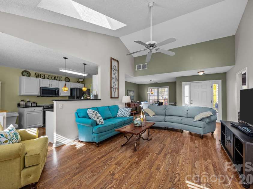 255 Stonehollow Road, Fletcher, NC 28732.  MLS# CAR4320465, YatesRealty ID 4796. 
