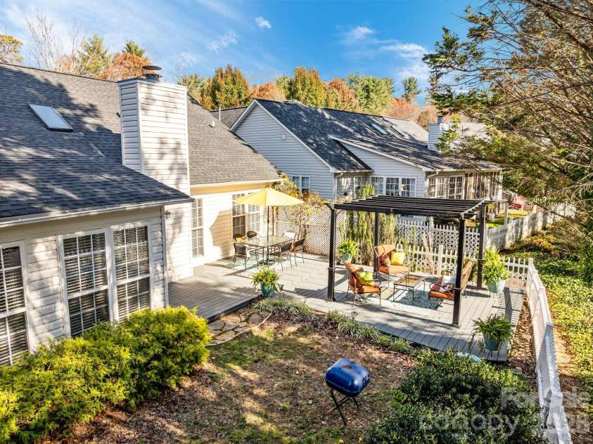 255 Stonehollow Road, Fletcher, NC 28732.  MLS# CAR4320465, YatesRealty ID 4796. Spring is here!