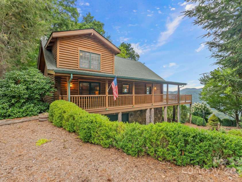 90 Forest Ridge Road, Burnsville, NC 28714.  MLS# CAR4176437, YatesRealty ID 4796. 90 Forest Ridge Rd