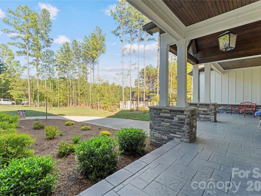 154 Emerald Creek Drive, Troutman, NC 28166.  MLS# CAR4414712, YatesRealty ID 47962. 