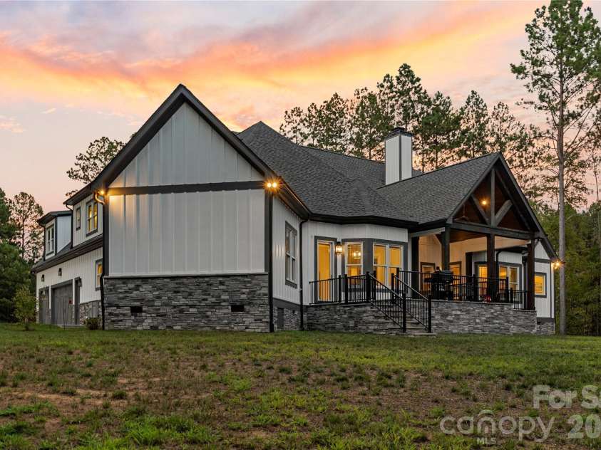 154 Emerald Creek Drive, Troutman, NC 28166.  MLS# CAR4414712, YatesRealty ID 47962. 