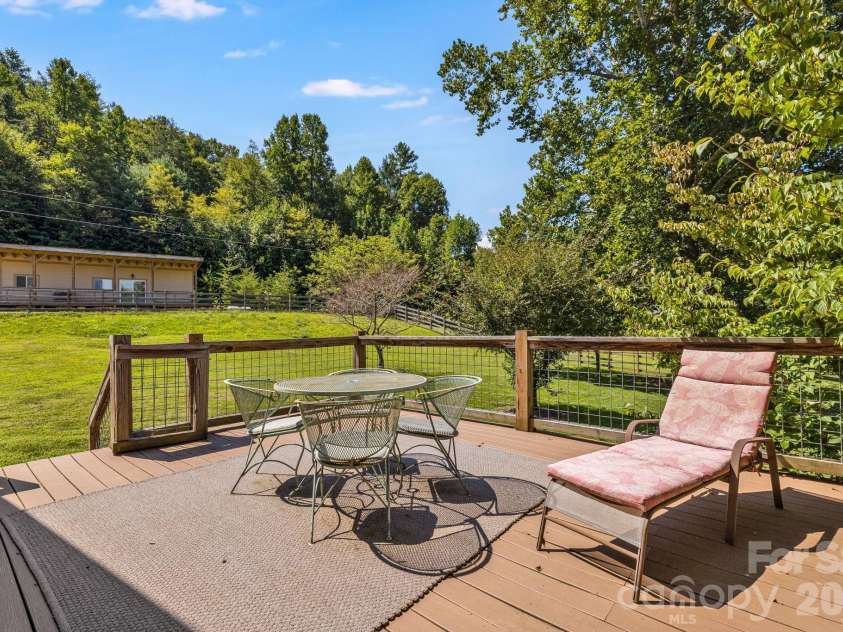 58 Guntertown Road, Marshall, NC 28753.  MLS# CAR4418094, YatesRealty ID 47965. 