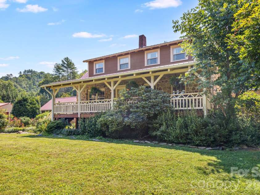 58 Guntertown Road, Marshall, NC 28753.  MLS# CAR4418094, YatesRealty ID 47965. 