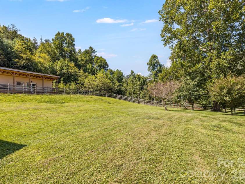 58 Guntertown Road, Marshall, NC 28753.  MLS# CAR4418094, YatesRealty ID 47965. 