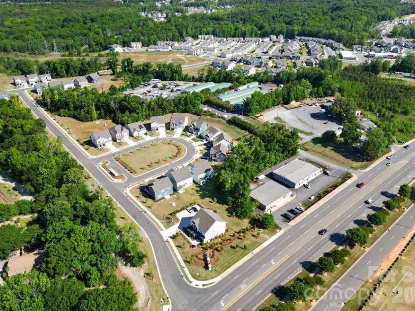 1698 Hubert Graham Way, Tega Cay, SC 29708.  MLS# CAR4419884, YatesRealty ID 47966. River Falls Community