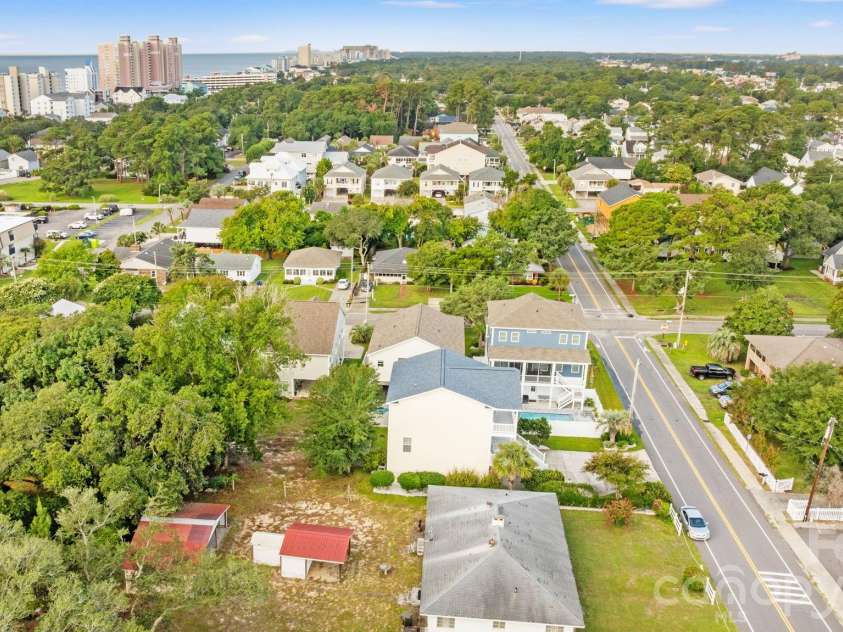 2009 Hillside Drive, North Myrtle Beach, SC 29582.  MLS# CAR4419715, YatesRealty ID 47967. 