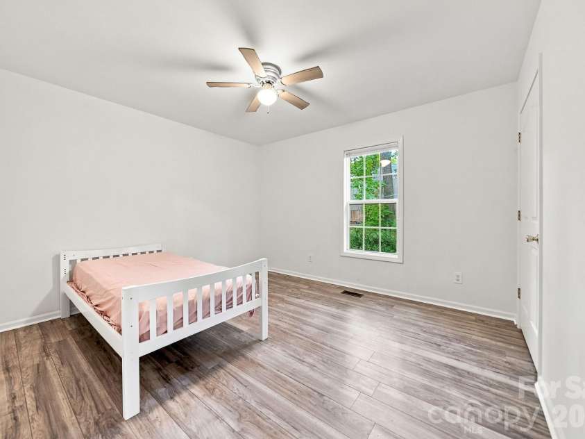220 5th Street, Conover, NC 28613.  MLS# CAR4417822, YatesRealty ID 47968. 