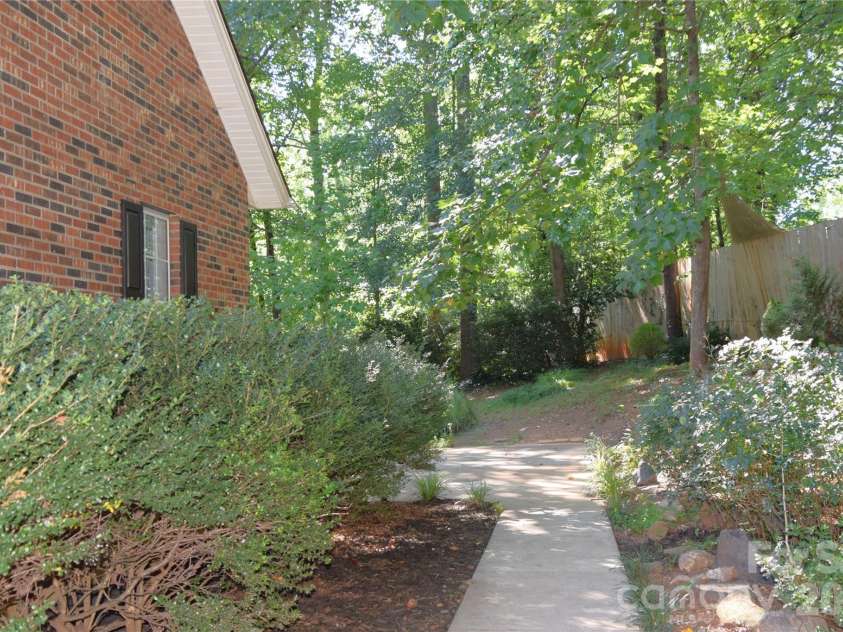 220 5th Street, Conover, NC 28613.  MLS# CAR4417822, YatesRealty ID 47968. 