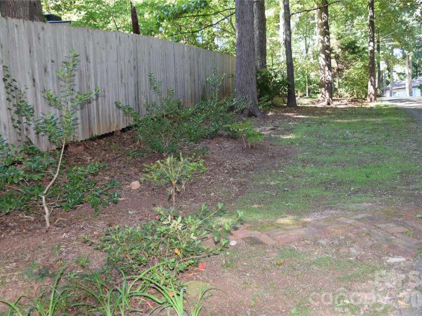 220 5th Street, Conover, NC 28613.  MLS# CAR4417822, YatesRealty ID 47968. 