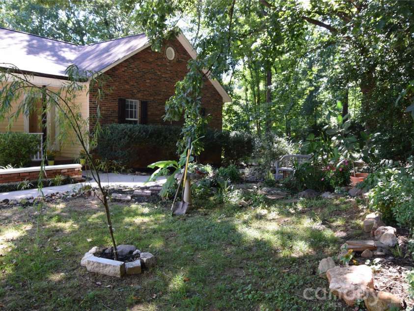 220 5th Street, Conover, NC 28613.  MLS# CAR4417822, YatesRealty ID 47968. 