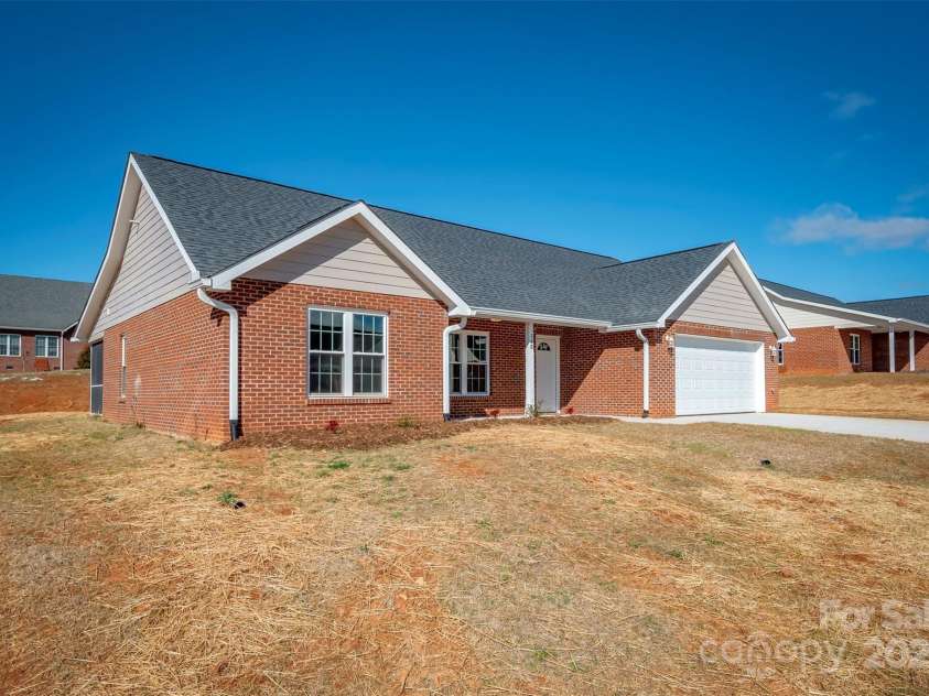 160 Central Park Circle, Spindale, NC 28160.  MLS# CAR4231448, YatesRealty ID 4797. 