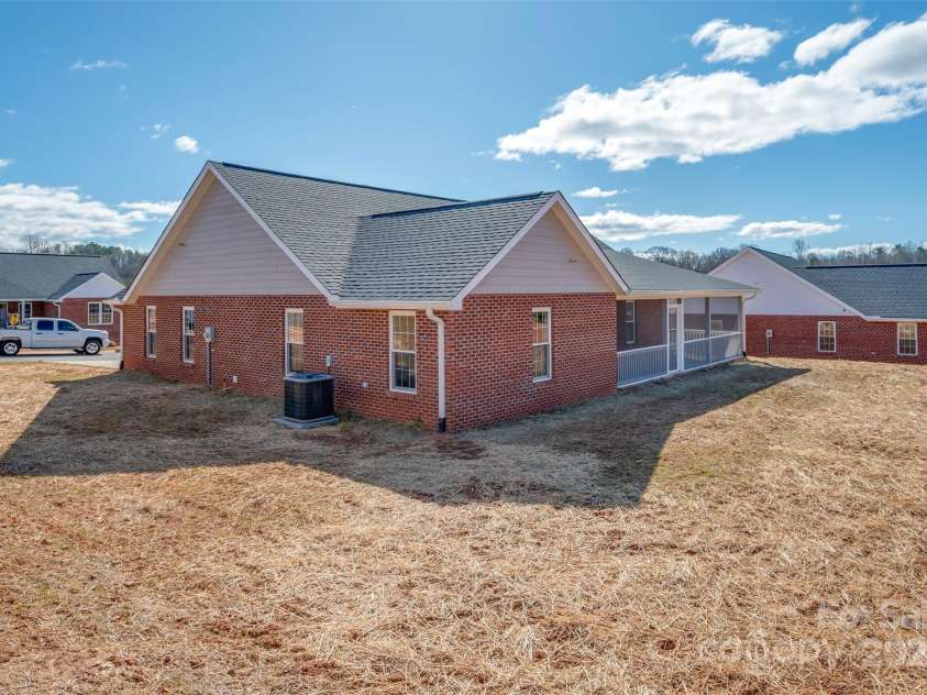 160 Central Park Circle, Spindale, NC 28160.  MLS# CAR4231448, YatesRealty ID 4797. 