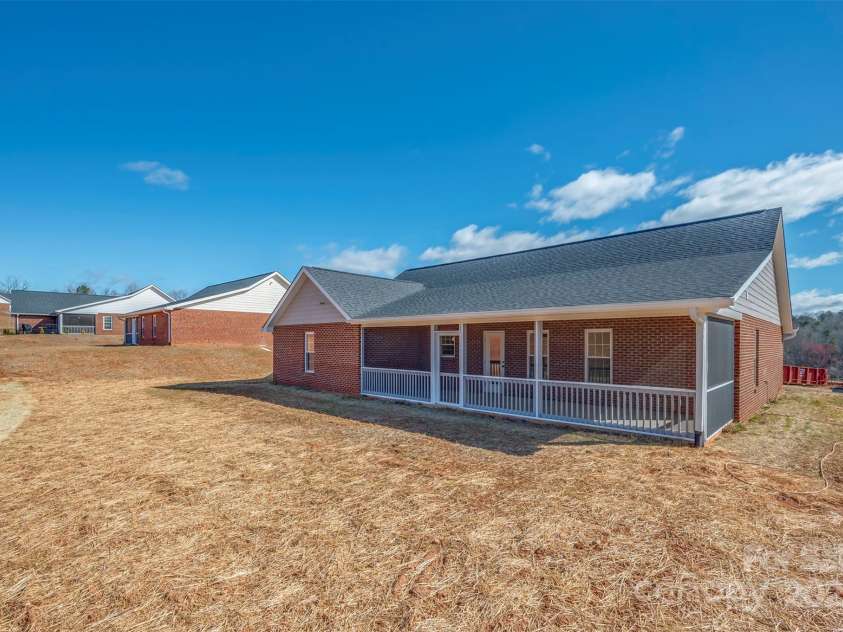 160 Central Park Circle, Spindale, NC 28160.  MLS# CAR4231448, YatesRealty ID 4797. 