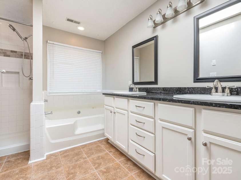9307 Harlow Creek Road, Huntersville, NC 28078.  MLS# CAR4234122, YatesRealty ID 4797. 