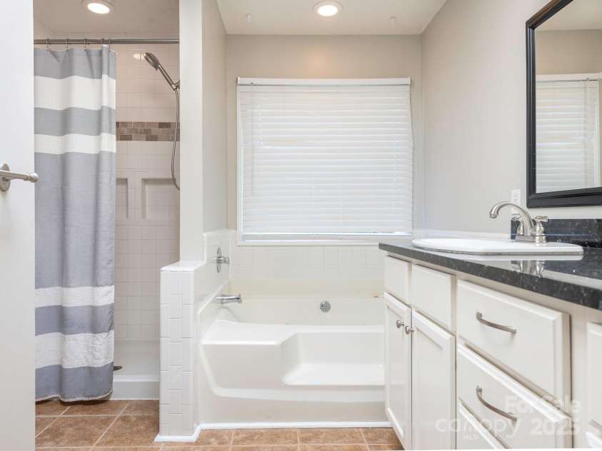 9307 Harlow Creek Road, Huntersville, NC 28078.  MLS# CAR4234122, YatesRealty ID 4797. 