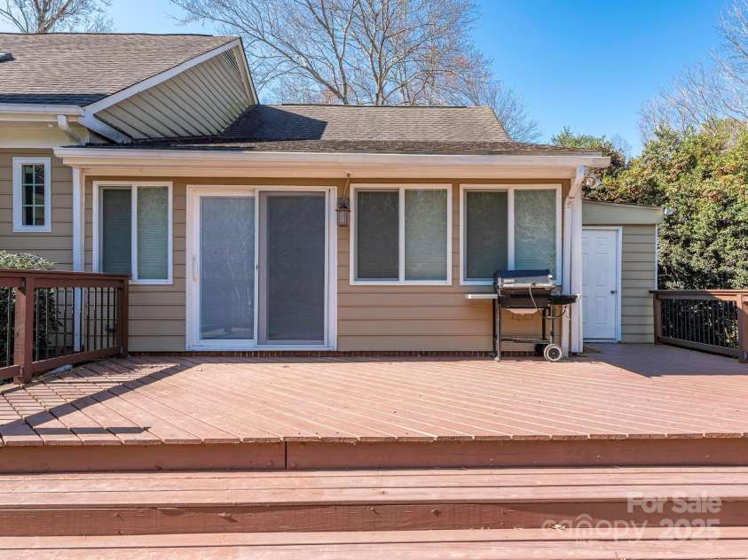 9307 Harlow Creek Road, Huntersville, NC 28078.  MLS# CAR4234122, YatesRealty ID 4797. 