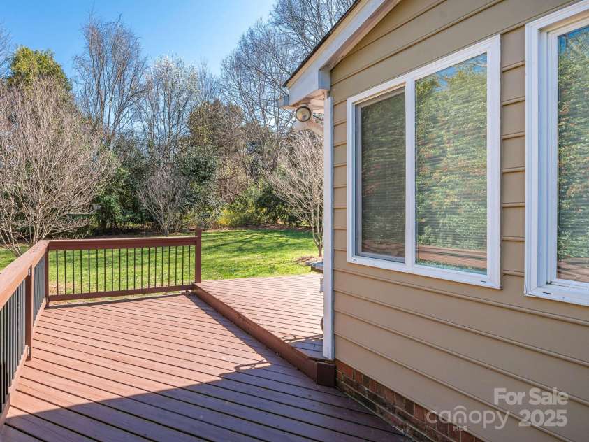 9307 Harlow Creek Road, Huntersville, NC 28078.  MLS# CAR4234122, YatesRealty ID 4797. 