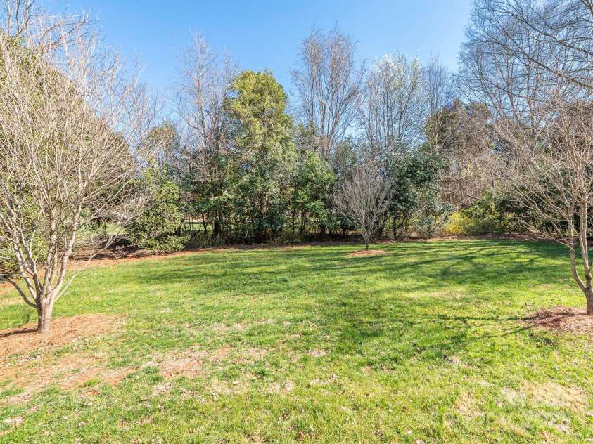 9307 Harlow Creek Road, Huntersville, NC 28078.  MLS# CAR4234122, YatesRealty ID 4797. 
