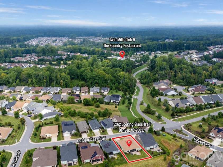5262 Looking Glass Trail, Denver, NC 28037.  MLS# CAR4417397, YatesRealty ID 47970. 