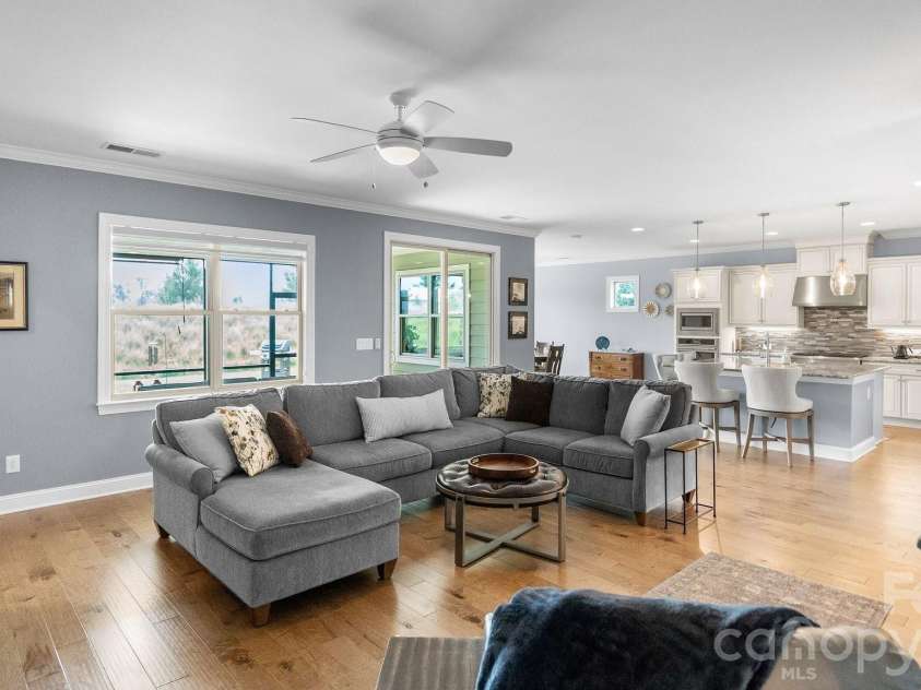 5262 Looking Glass Trail, Denver, NC 28037.  MLS# CAR4417397, YatesRealty ID 47970. 