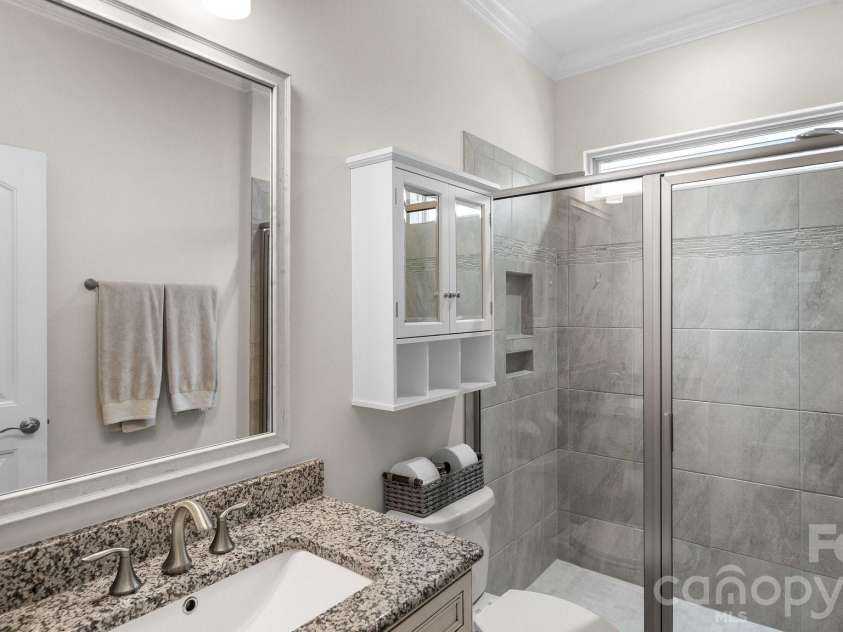 5262 Looking Glass Trail, Denver, NC 28037.  MLS# CAR4417397, YatesRealty ID 47970. 