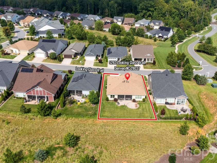 5262 Looking Glass Trail, Denver, NC 28037.  MLS# CAR4417397, YatesRealty ID 47970. 