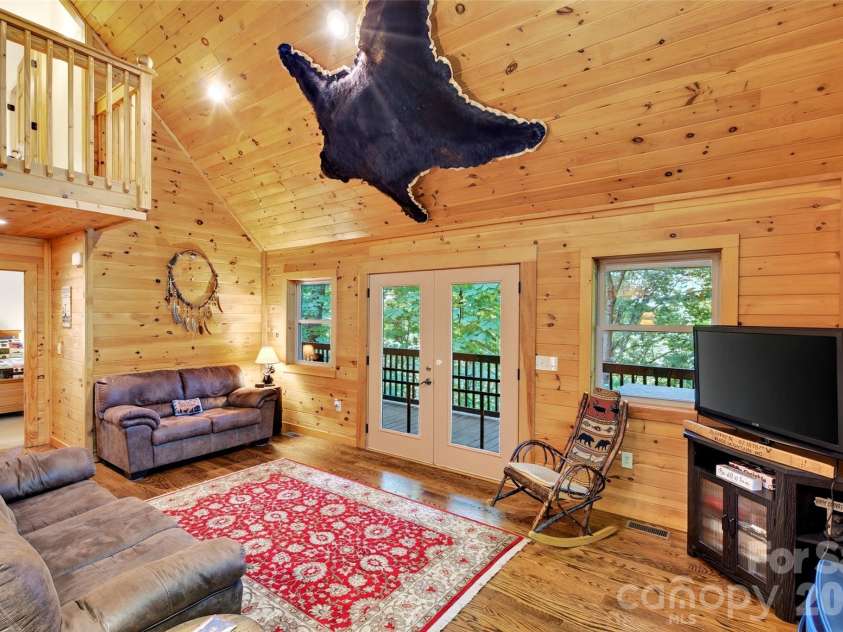 386 Wild Turkey Run, Black Mountain, NC 28711.  MLS# CAR4418931, YatesRealty ID 47973. 