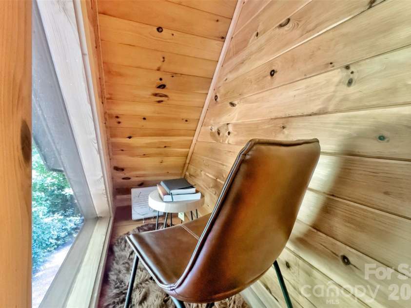 386 Wild Turkey Run, Black Mountain, NC 28711.  MLS# CAR4418931, YatesRealty ID 47973. 