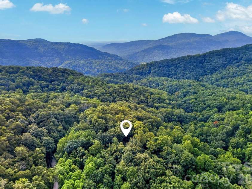 386 Wild Turkey Run, Black Mountain, NC 28711.  MLS# CAR4418931, YatesRealty ID 47973. 