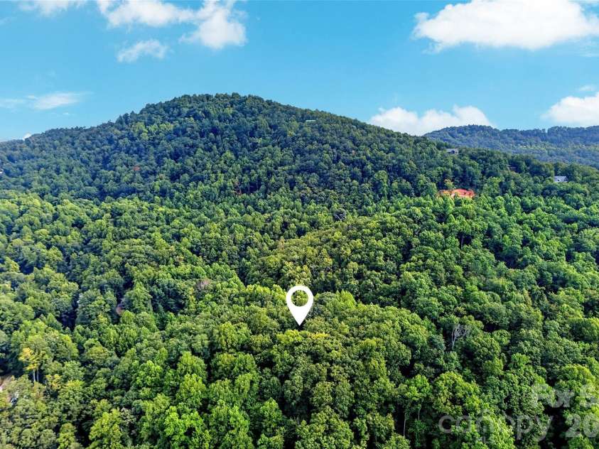 386 Wild Turkey Run, Black Mountain, NC 28711.  MLS# CAR4418931, YatesRealty ID 47973. 