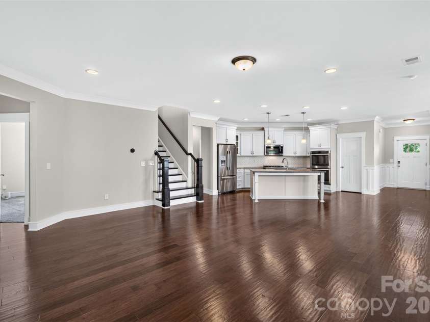 624 Munchberry Way, Spartanburg, SC 29301.  MLS# CAR4409317, YatesRealty ID 47974. 
