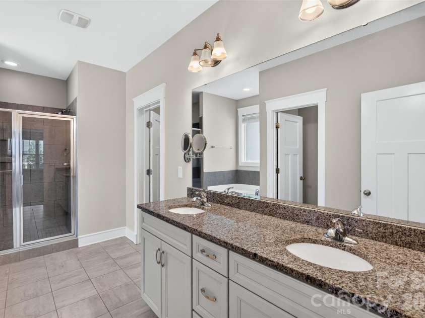 624 Munchberry Way, Spartanburg, SC 29301.  MLS# CAR4409317, YatesRealty ID 47974. 