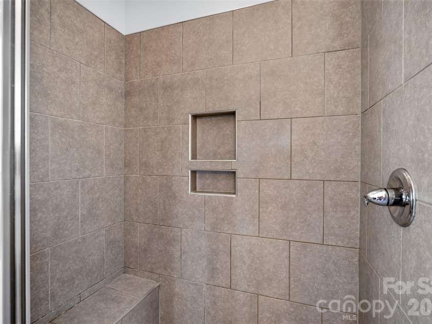 624 Munchberry Way, Spartanburg, SC 29301.  MLS# CAR4409317, YatesRealty ID 47974. 