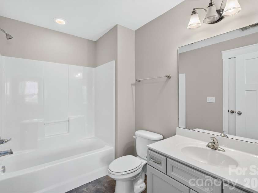 624 Munchberry Way, Spartanburg, SC 29301.  MLS# CAR4409317, YatesRealty ID 47974. 