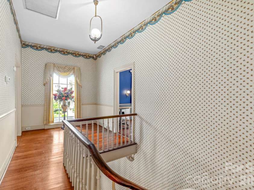 321 Bank Street, Salisbury, NC 28144.  MLS# CAR4419880, YatesRealty ID 47975. 