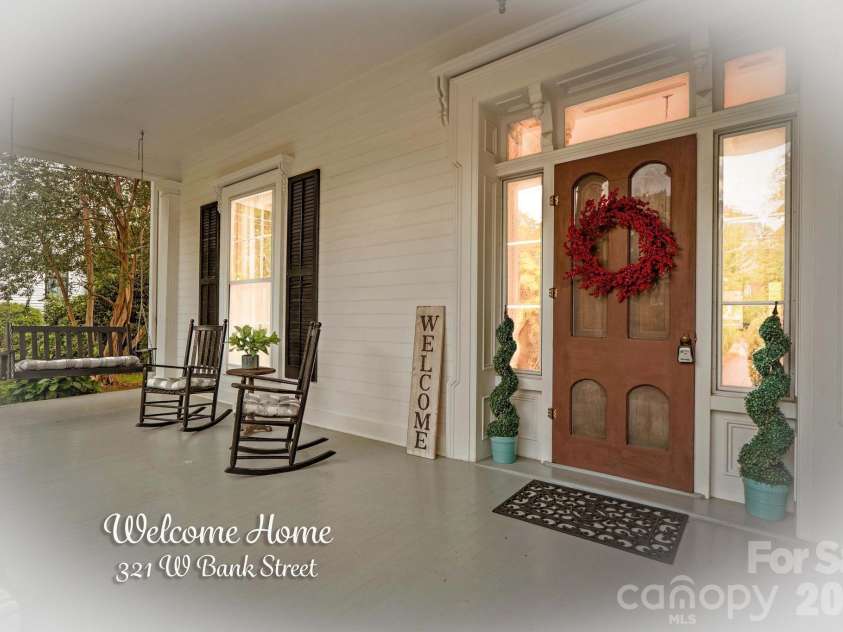 321 Bank Street, Salisbury, NC 28144.  MLS# CAR4419880, YatesRealty ID 47975. 