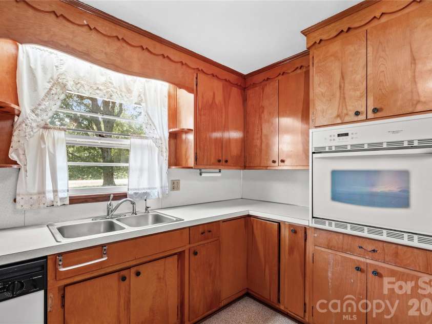 6714 NC 10 Highway, Vale, NC 28168.  MLS# CAR4418083, YatesRealty ID 47976. 