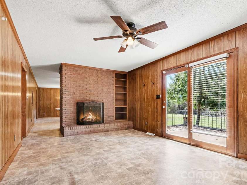 1388 Smith Farm Road, Lincolnton, NC 28092.  MLS# CAR4358119, YatesRealty ID 4798. 
