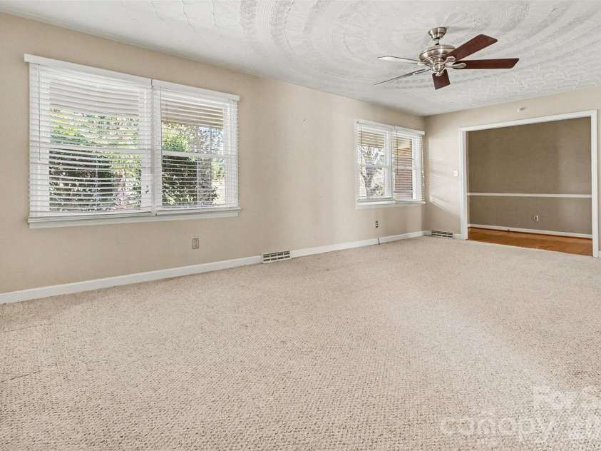 1388 Smith Farm Road, Lincolnton, NC 28092.  MLS# CAR4358119, YatesRealty ID 4798. 