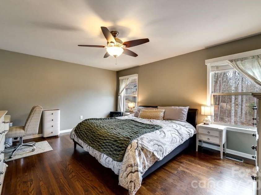 262 Sams Trail, Waynesville, NC 28786.  MLS# CAR4336440, YatesRealty ID 4798. 