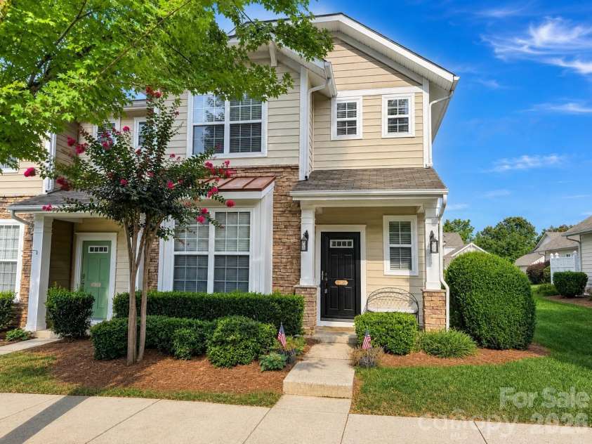 1168 Drummond Lane, Matthews, NC 28104.  MLS# CAR4417741, YatesRealty ID 47980. 