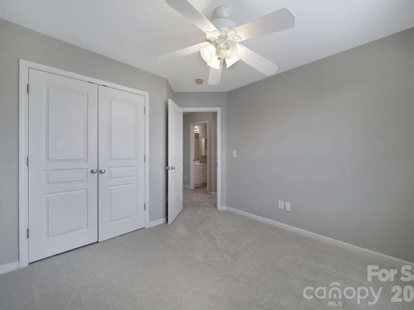 1168 Drummond Lane, Matthews, NC 28104.  MLS# CAR4417741, YatesRealty ID 47980. 