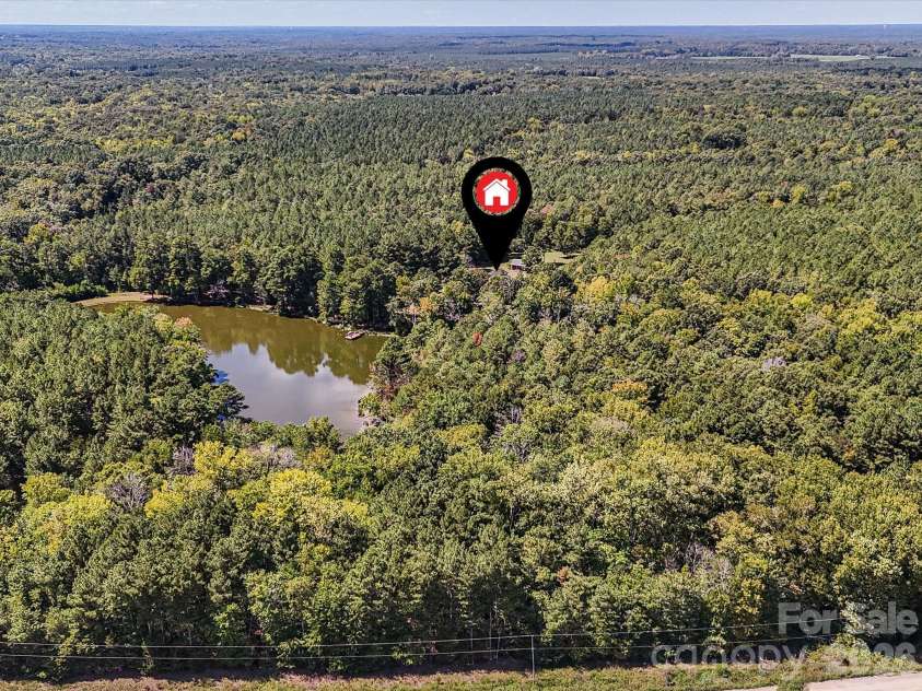 3227 Legend Road, Lancaster, SC 29720.  MLS# CAR4412422, YatesRealty ID 47982. 3227 Legend Road