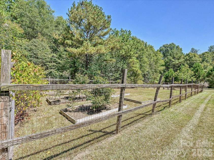 3227 Legend Road, Lancaster, SC 29720.  MLS# CAR4412422, YatesRealty ID 47982. Garden