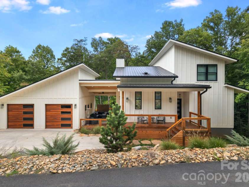 56 Creek Run Road, Candler, NC 28715.  MLS# CAR4419985, YatesRealty ID 47986. 