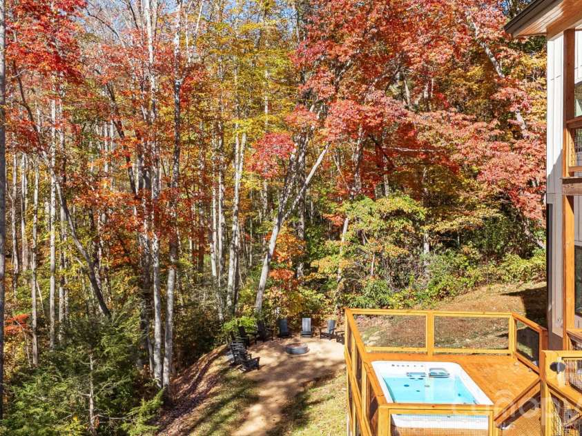 56 Creek Run Road, Candler, NC 28715.  MLS# CAR4419985, YatesRealty ID 47986. 