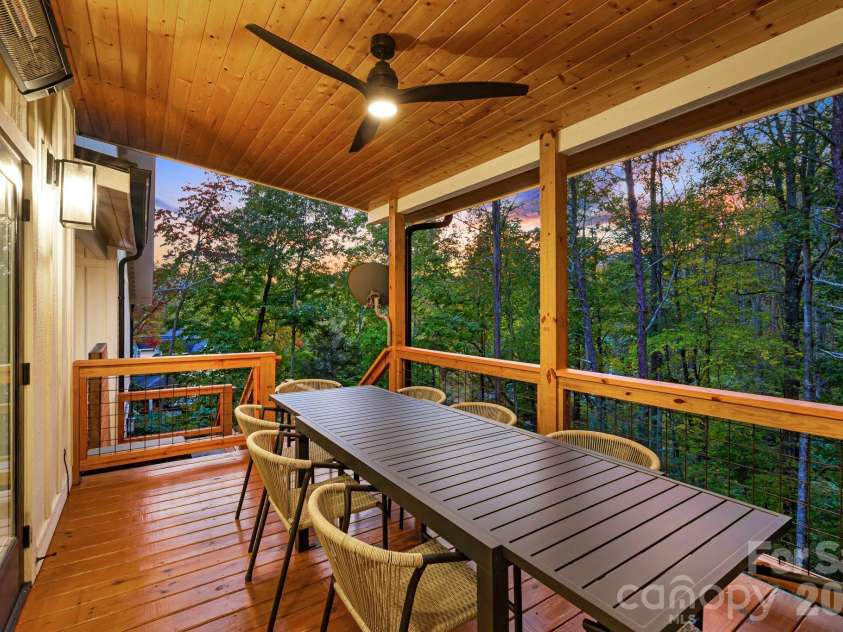 56 Creek Run Road, Candler, NC 28715.  MLS# CAR4419985, YatesRealty ID 47986. 